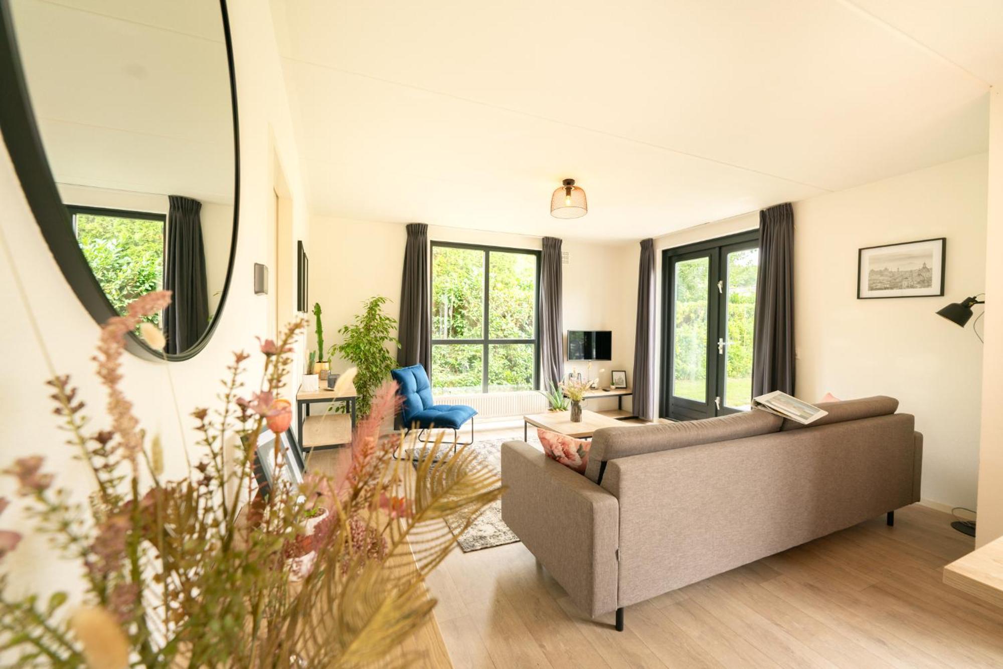 6P Vrijstaand Huis Met Royale Tuin En Hottub Ewijk Exterior photo