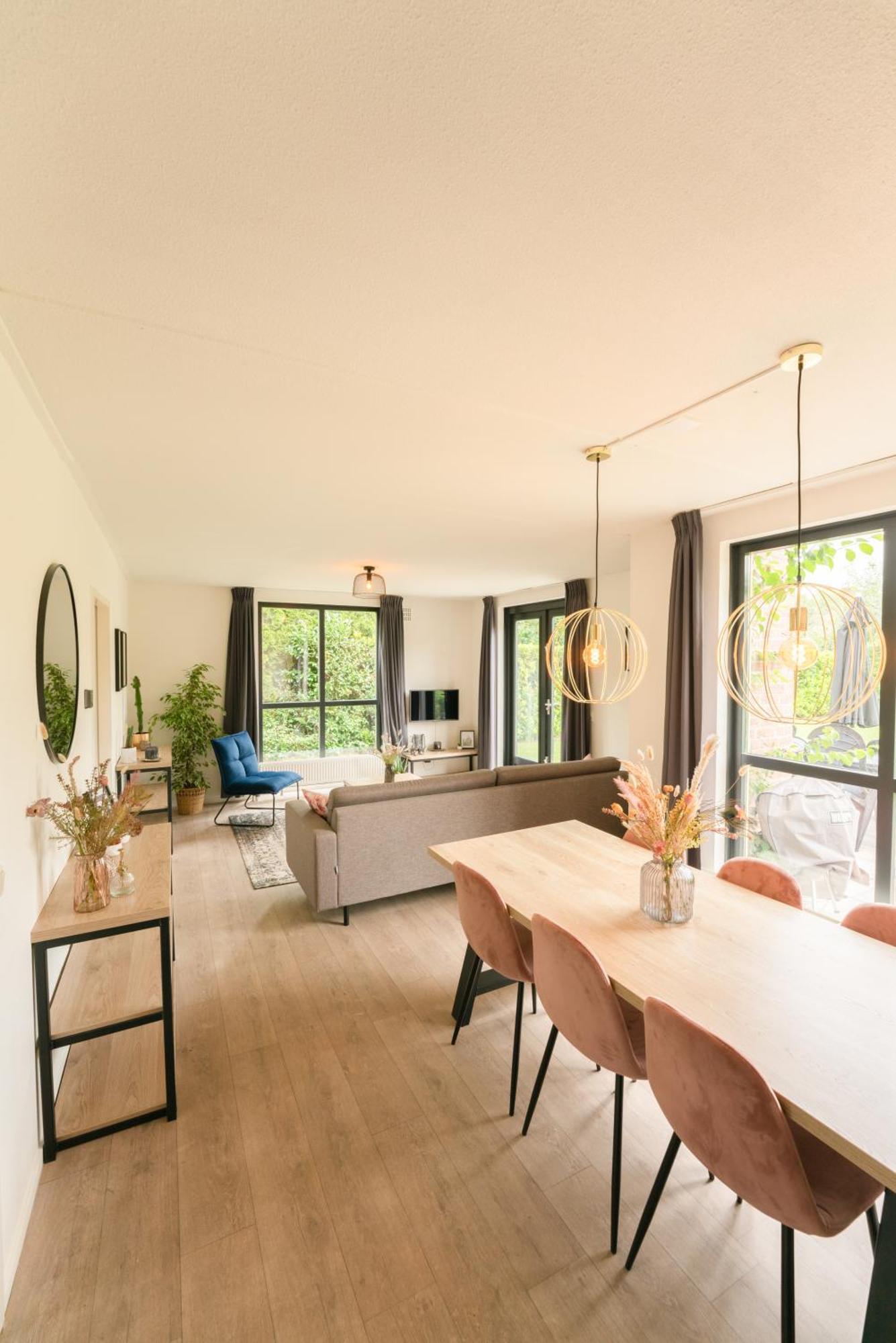 6P Vrijstaand Huis Met Royale Tuin En Hottub Ewijk Exterior photo